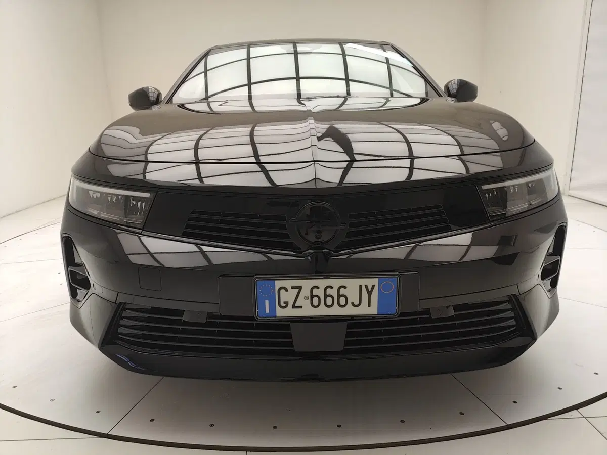 Opel Astra usata a Como (2)
