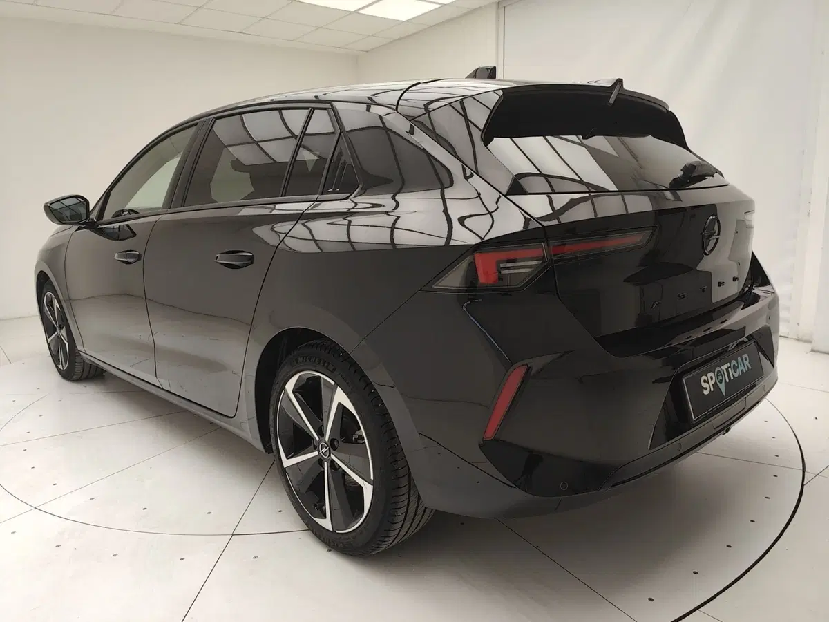 Opel Astra usata a Como (4)