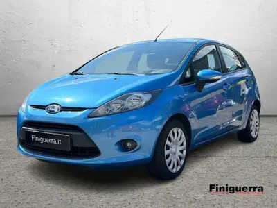 Ford Fiesta 1.2 82CV 5 porte del 2010 usata a Talamona