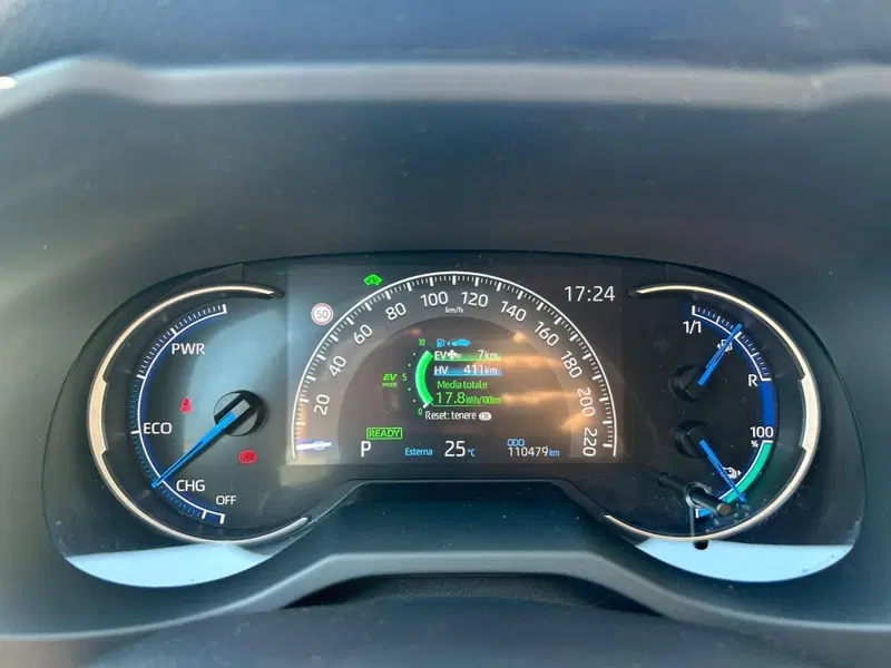 Toyota Rav4 usata a Piacenza (15)