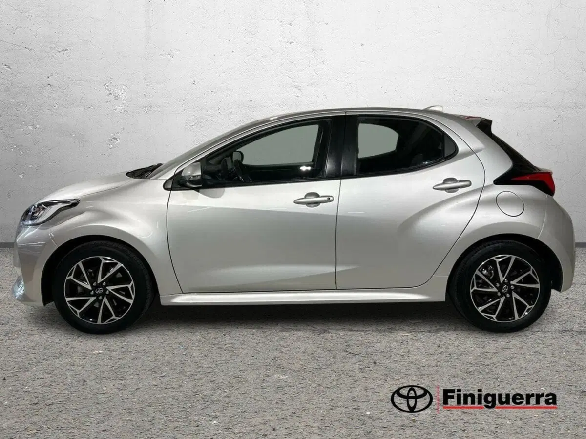 Toyota Yaris usata a Lecco (7)