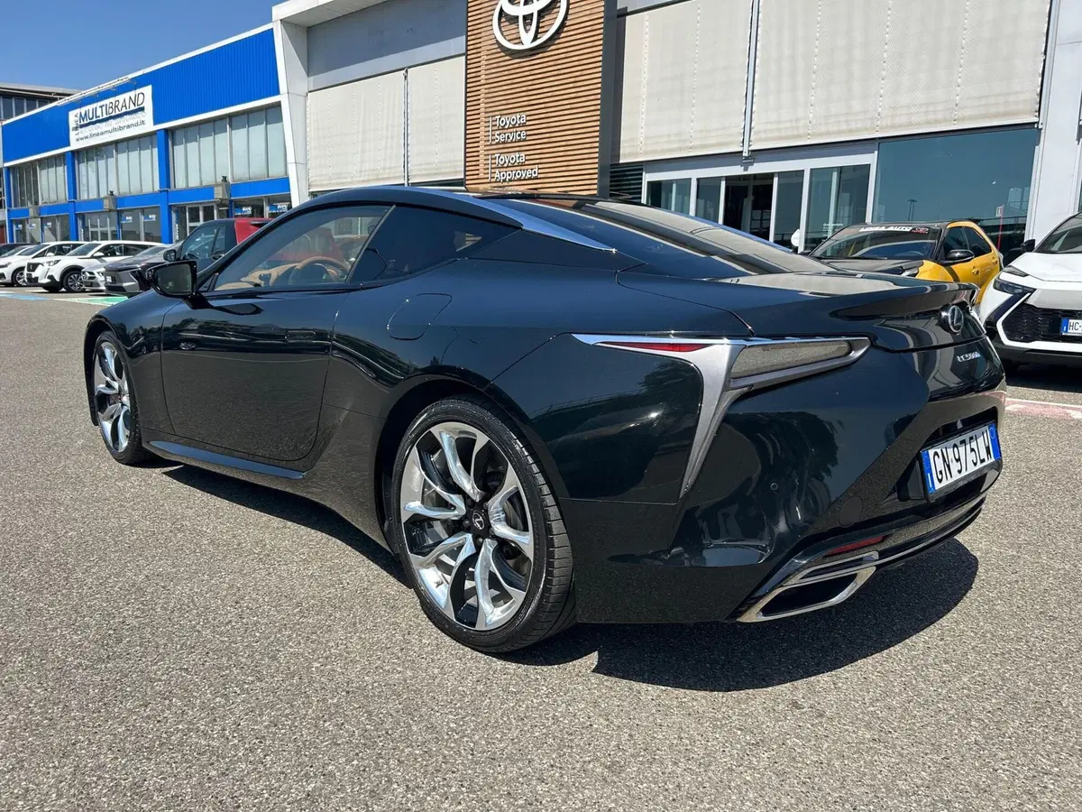 Lexus LC usata a Piacenza (3)