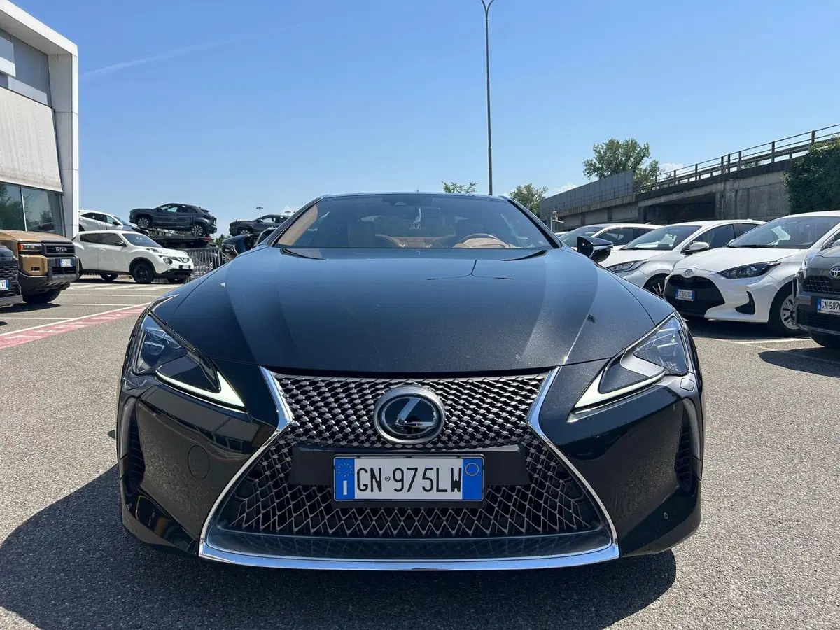 Lexus LC usata a Piacenza (7)