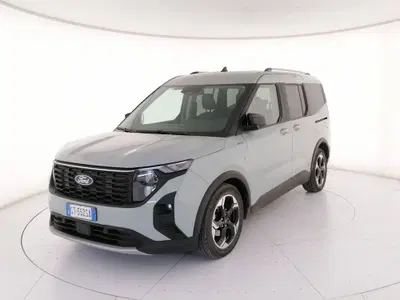 Ford Tourneo Courier 1.0 ecoboost 125cv Active powershift del 2024 usata a Roma