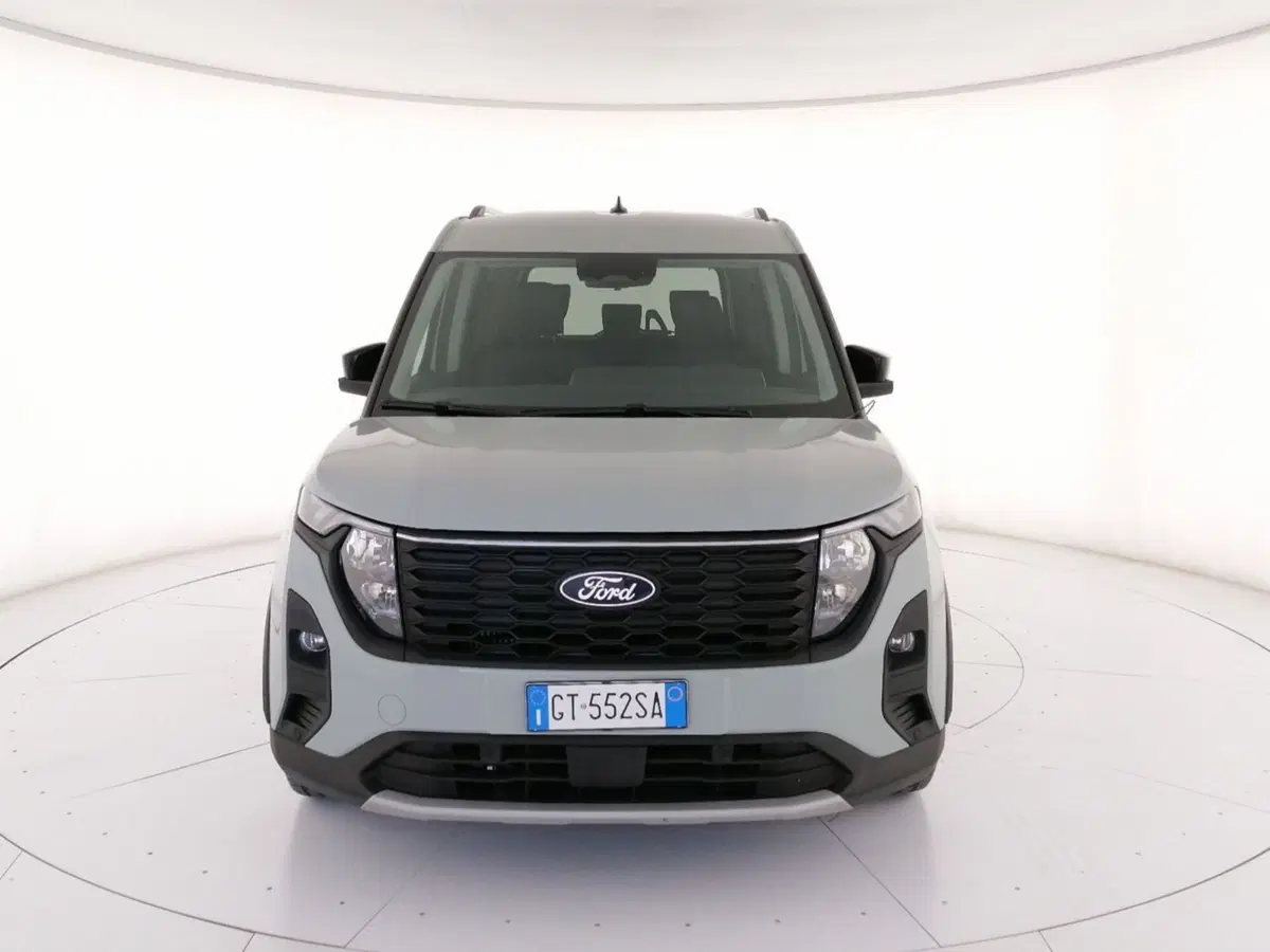 Ford Tourneo Courier usata a Roma (5)
