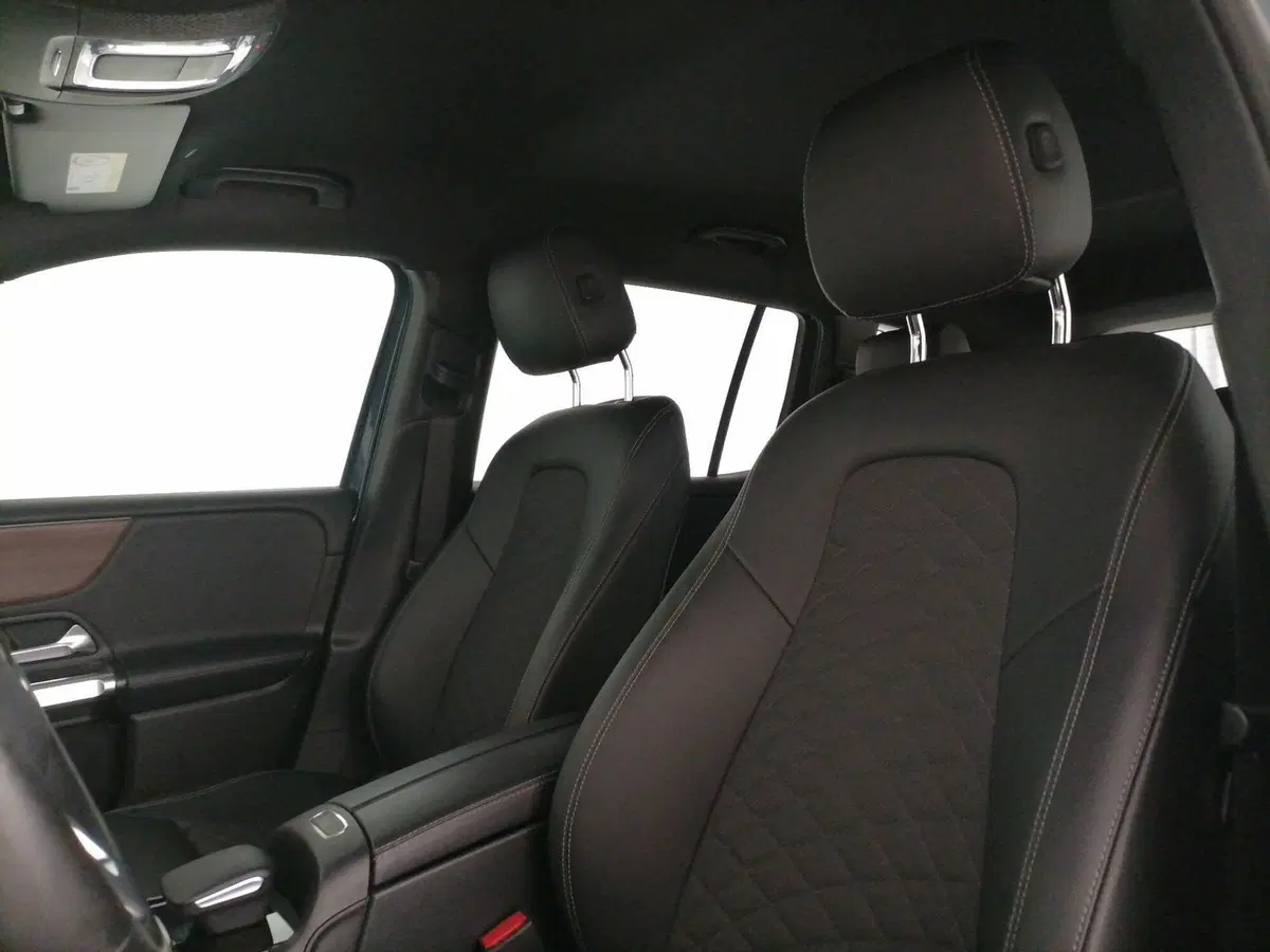 Mercedes-Benz GLB usata a Roma (13)