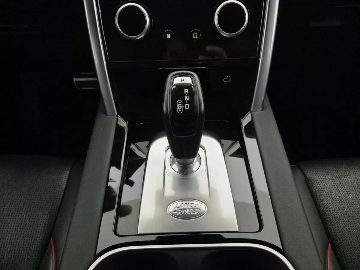 Land Rover Discovery Sport usata a Torino (10)
