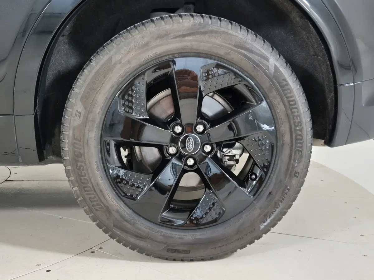 Land Rover Discovery Sport usata a Torino (9)
