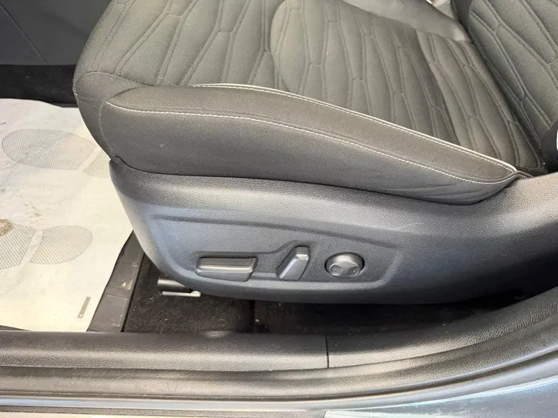 Kia XCeed usata a Napoli (10)