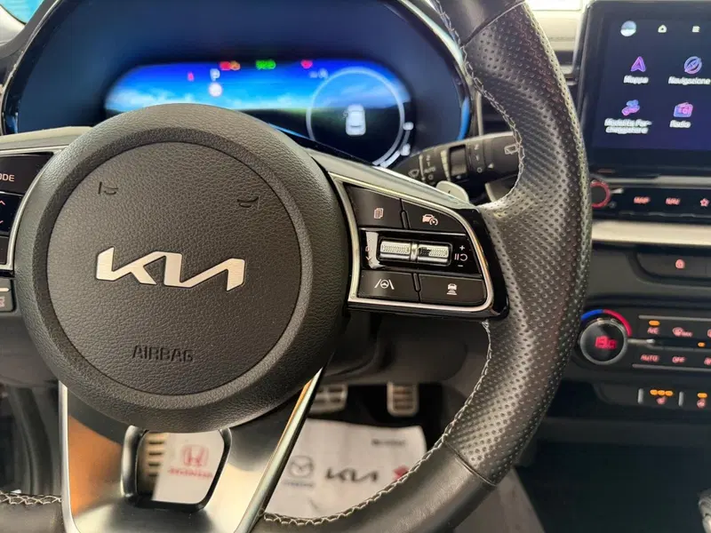 Kia XCeed usata a Napoli (14)