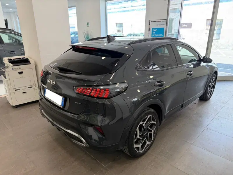 Kia XCeed usata a Napoli (4)