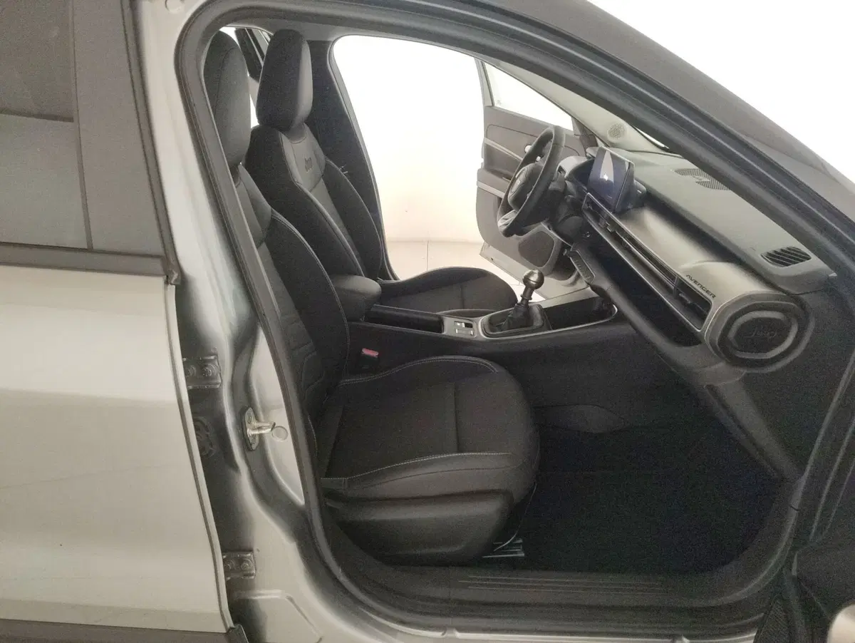 Jeep Avenger usata a Alessandria (10)