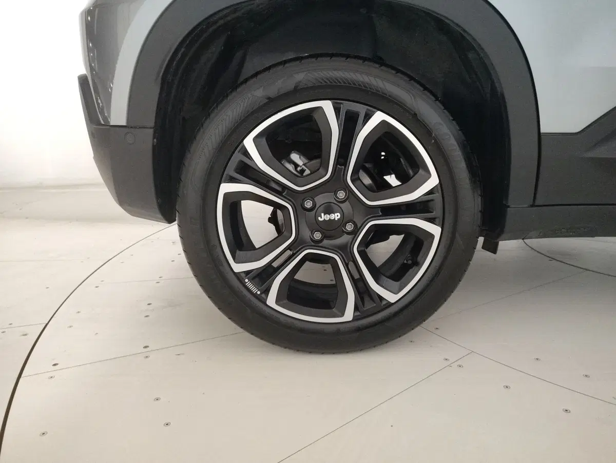 Jeep Avenger usata a Alessandria (14)