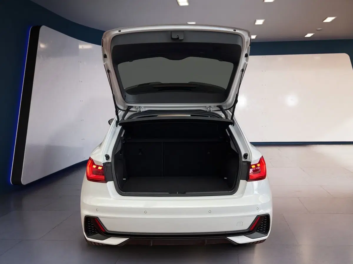 Audi A1 Sportback usata a Torino (8)