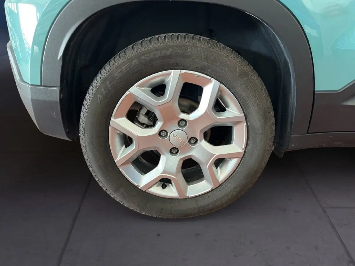 Jeep Avenger usata a Torino (7)