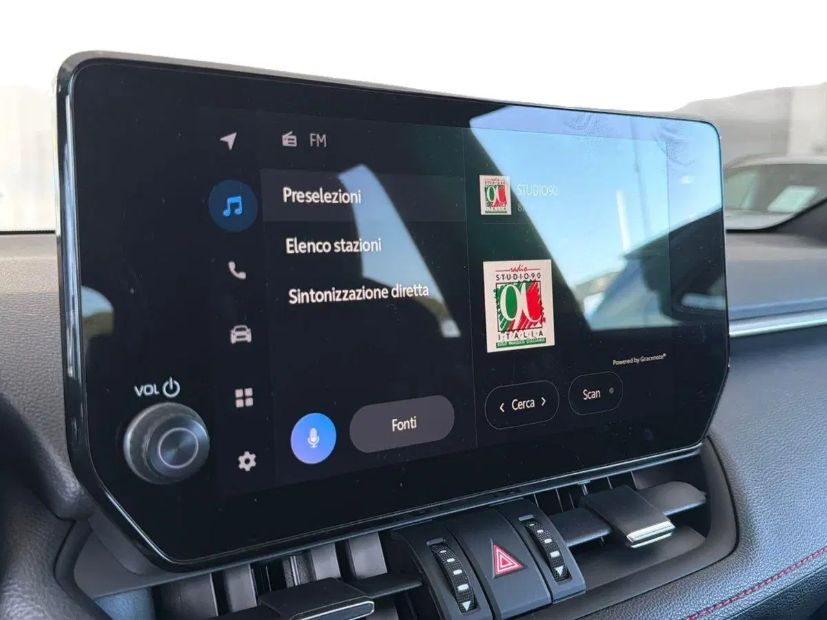 Toyota Rav4 nuova a Siracusa (10)
