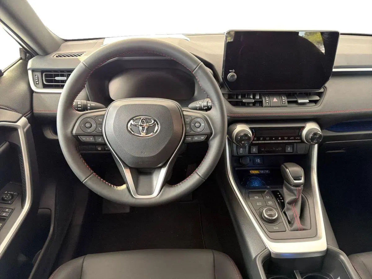 Toyota Rav4 nuova a Siracusa (8)