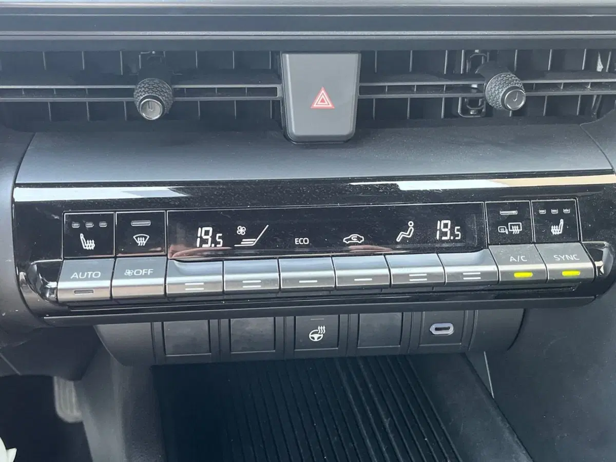 Toyota Toyota C-HR usata a Ragusa (13)