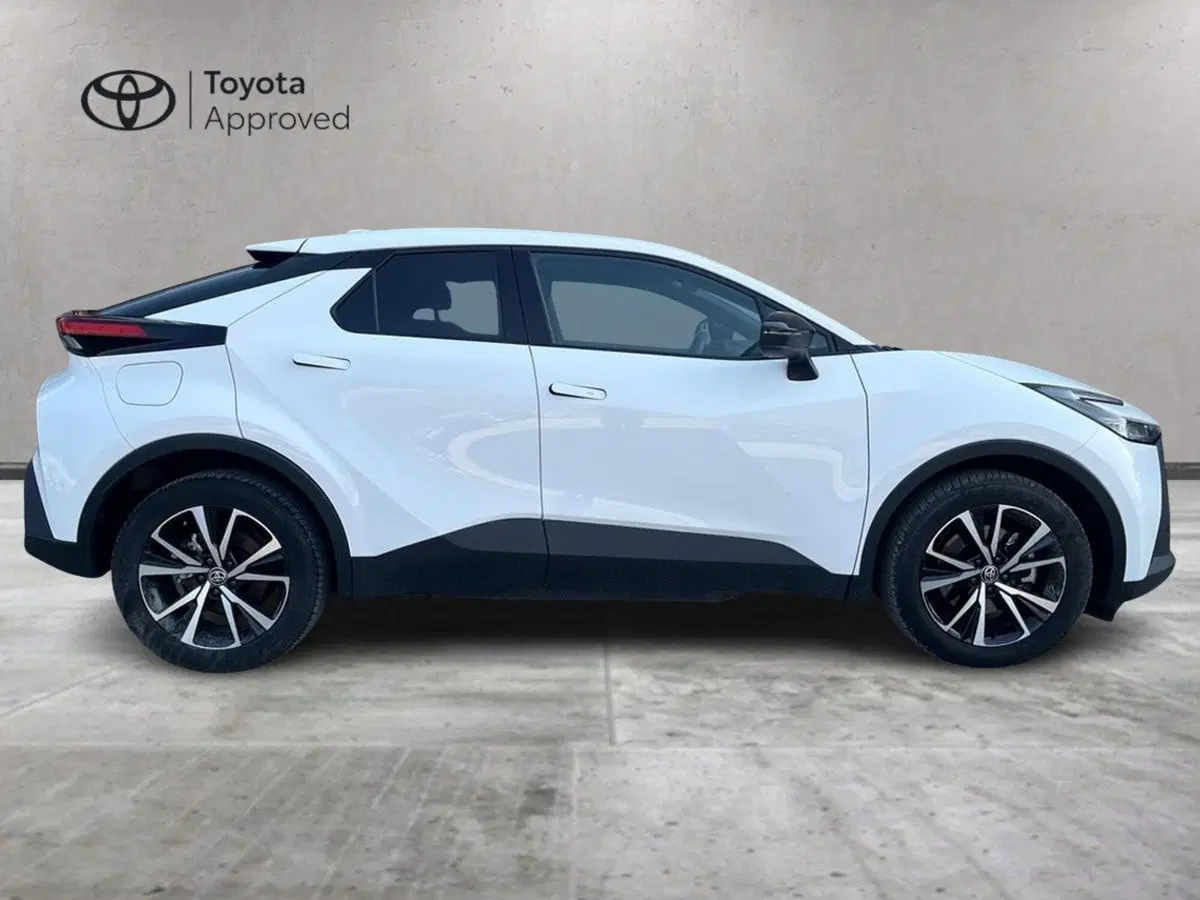 Toyota Toyota C-HR usata a Ragusa (4)