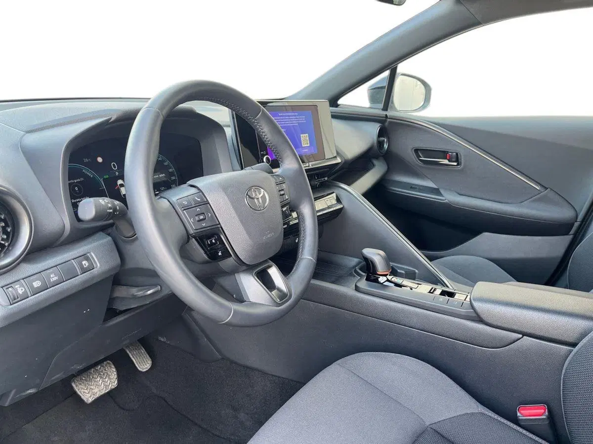 Toyota Toyota C-HR usata a Ragusa (7)