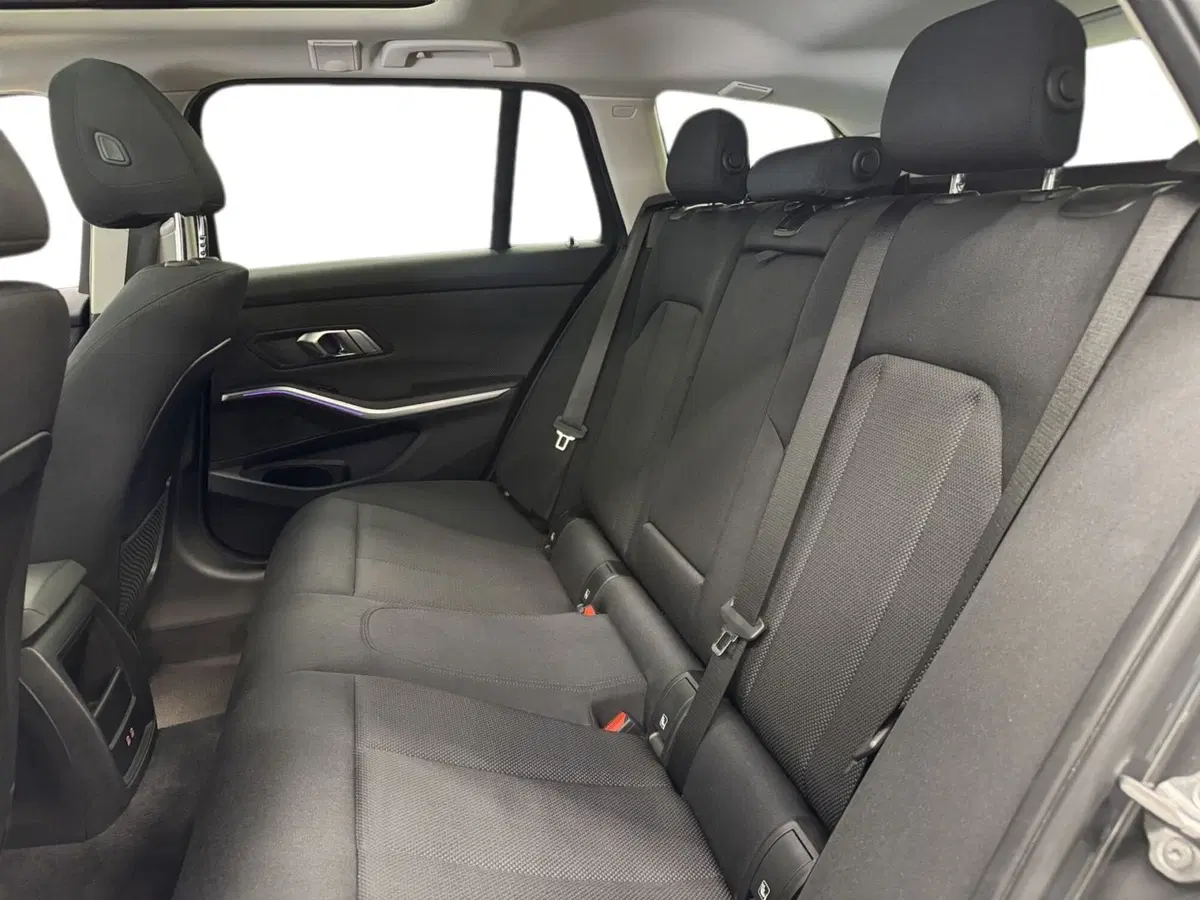 BMW Serie 3 Touring usata a Pistoia (10)