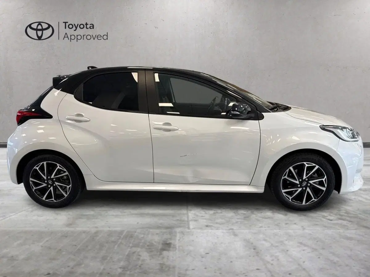Toyota Yaris usata a Prato (5)