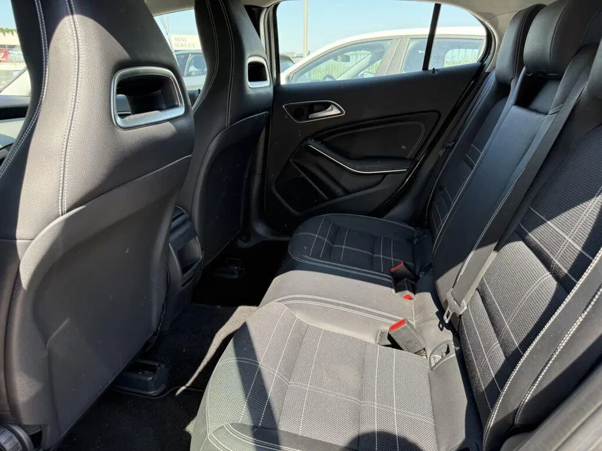 Mercedes-Benz GLA SUV usata a Alessandria (13)