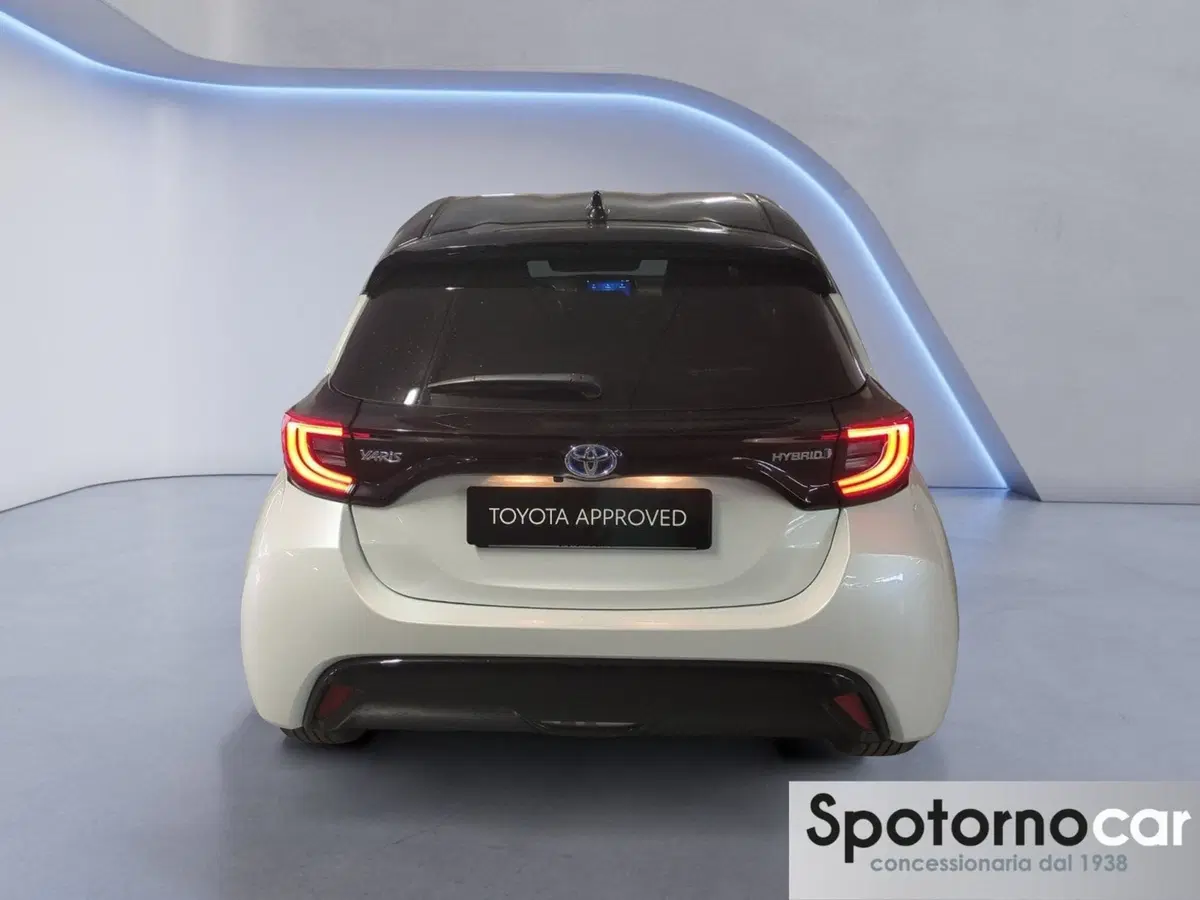 Toyota Yaris usata a Milano (5)