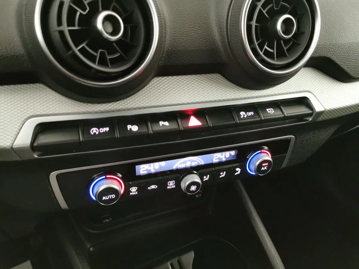 Audi Q2 usata a Chieti (16)