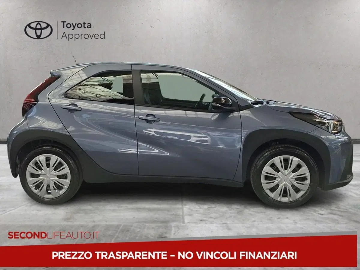 Toyota Aygo X nuova a Chieti (3)