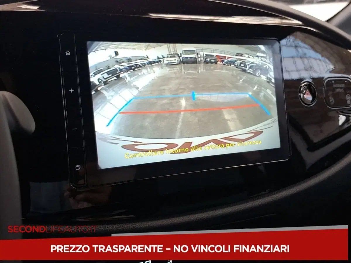 Toyota Aygo X nuova a Roma (13)