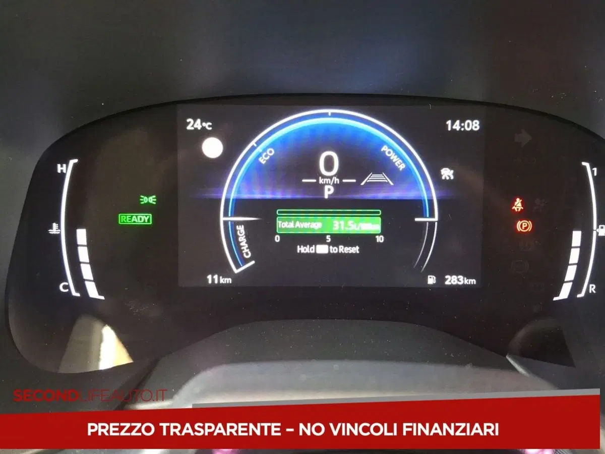 Toyota Aygo X nuova a Roma (17)