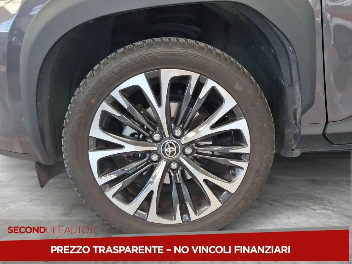 Toyota Yaris Cross usata a Roma (14)