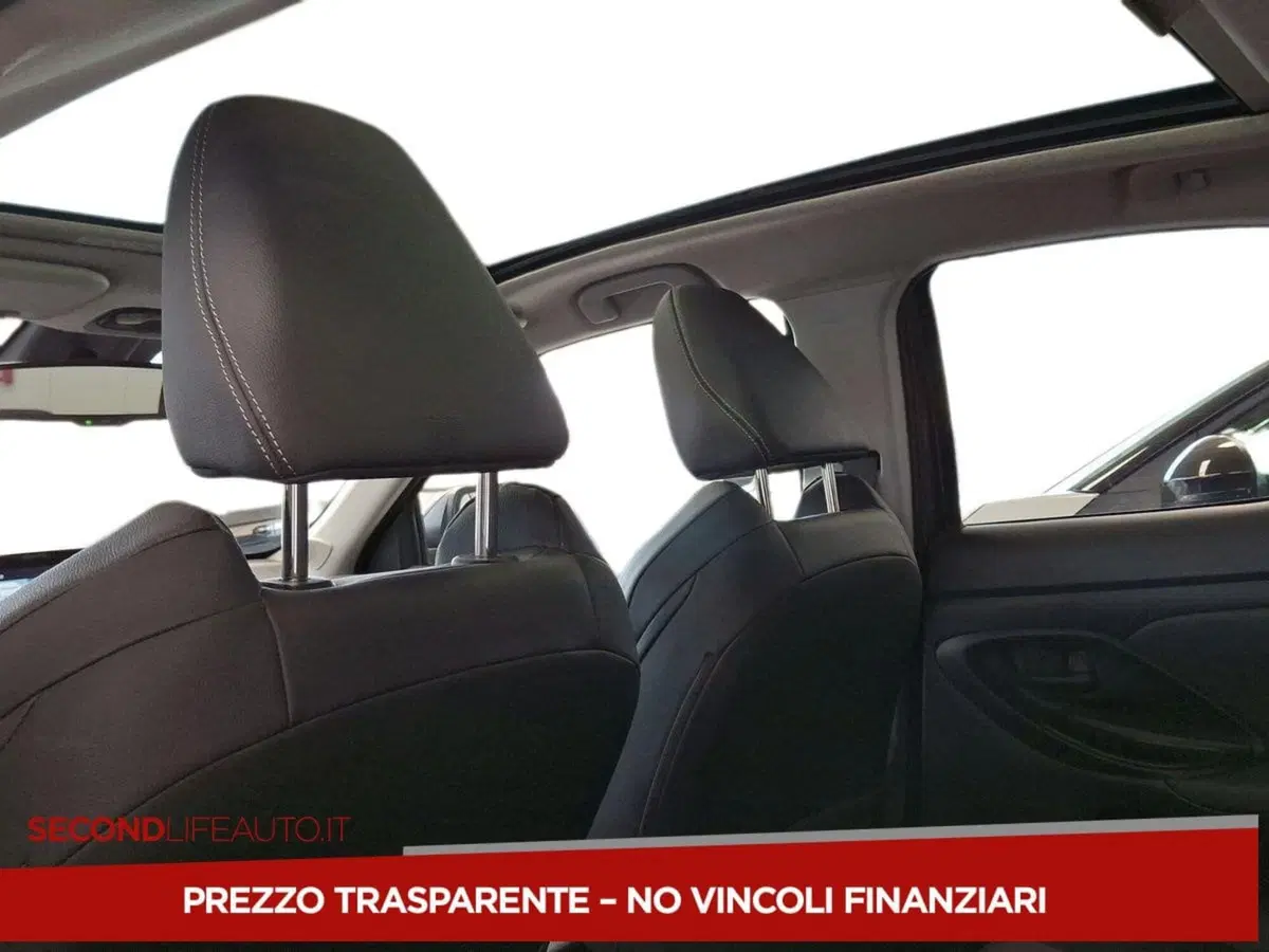 Toyota Yaris Cross usata a Roma (17)