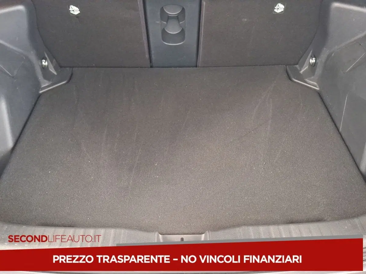 Toyota Yaris Cross usata a Roma (18)