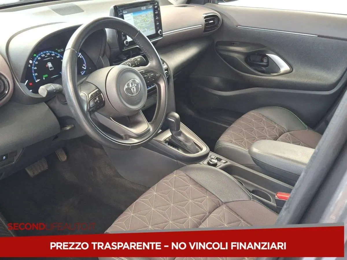 Toyota Yaris Cross usata a Roma (19)