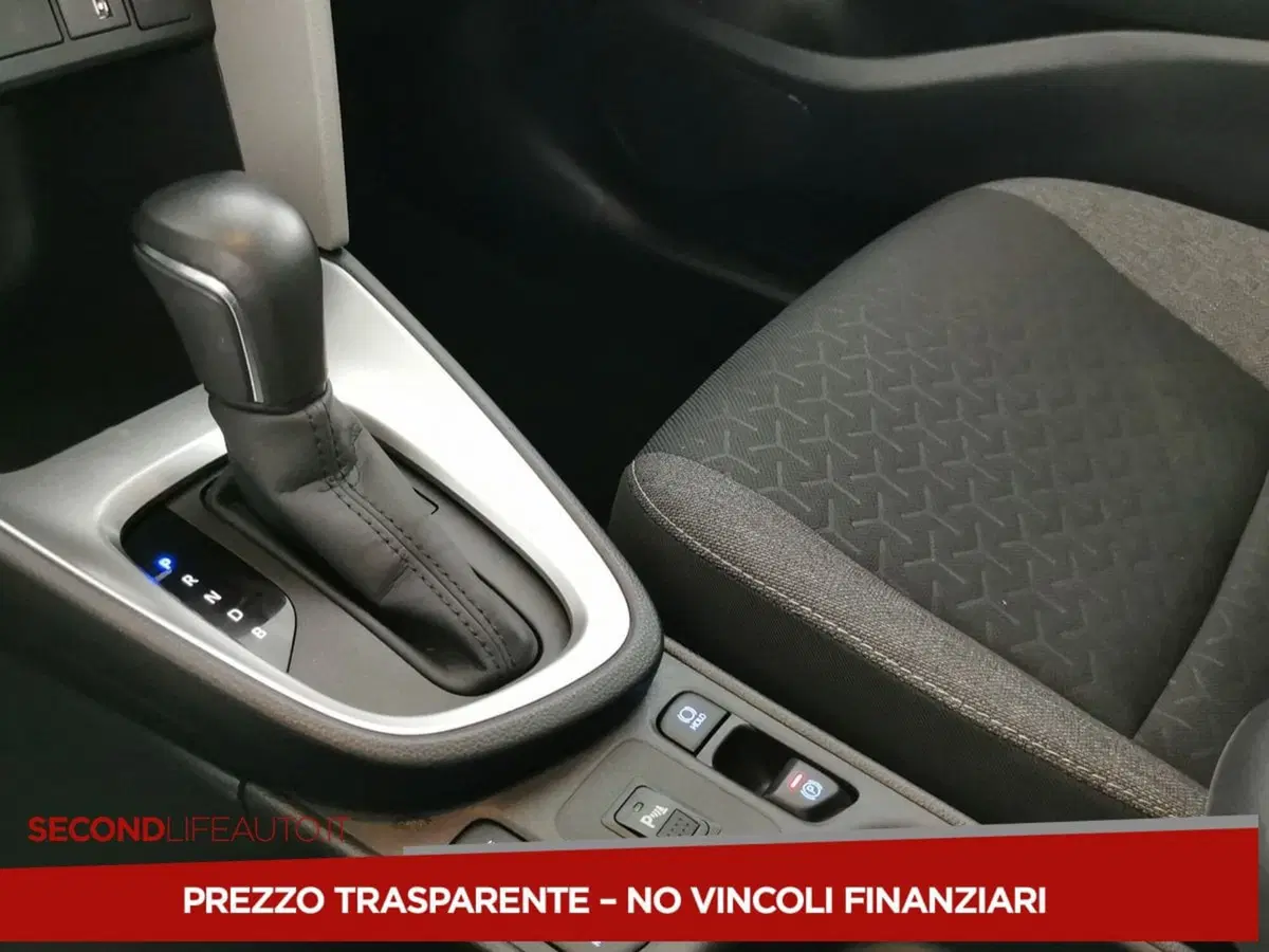 Toyota Yaris Cross usata a Chieti (9)