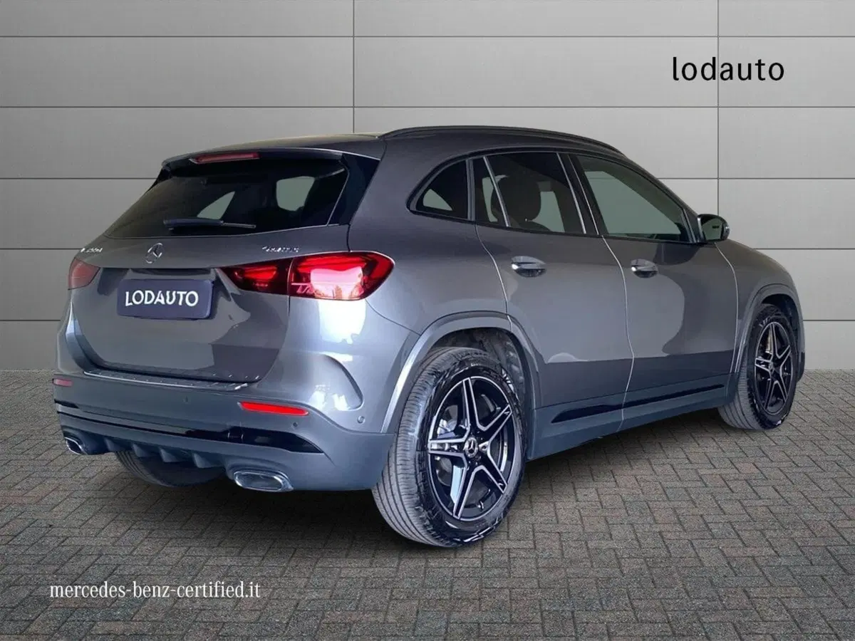 Mercedes-Benz GLA SUV usata a Bergamo (2)