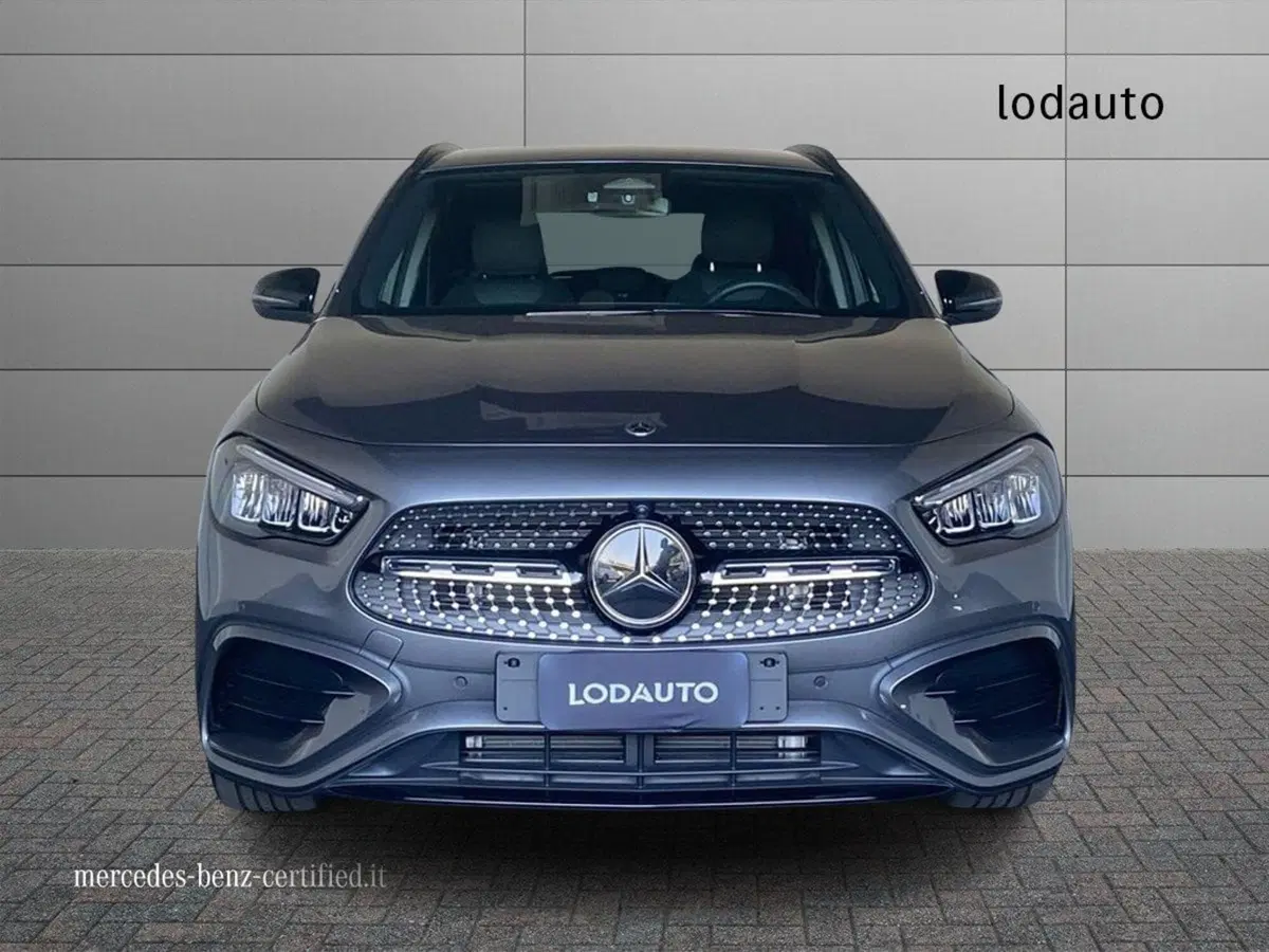 Mercedes-Benz GLA SUV usata a Bergamo (3)