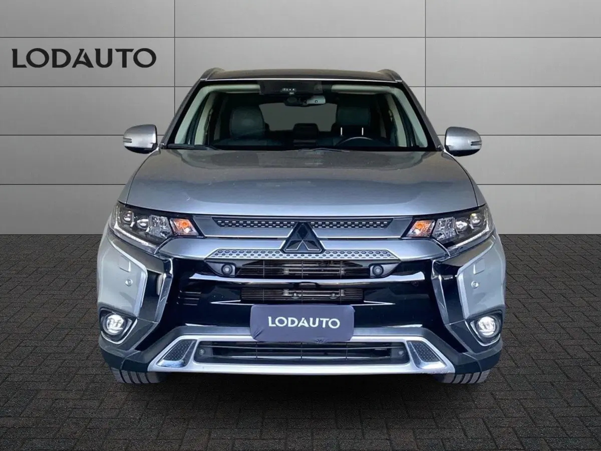 Mitsubishi Outlander usata a Bergamo (3)