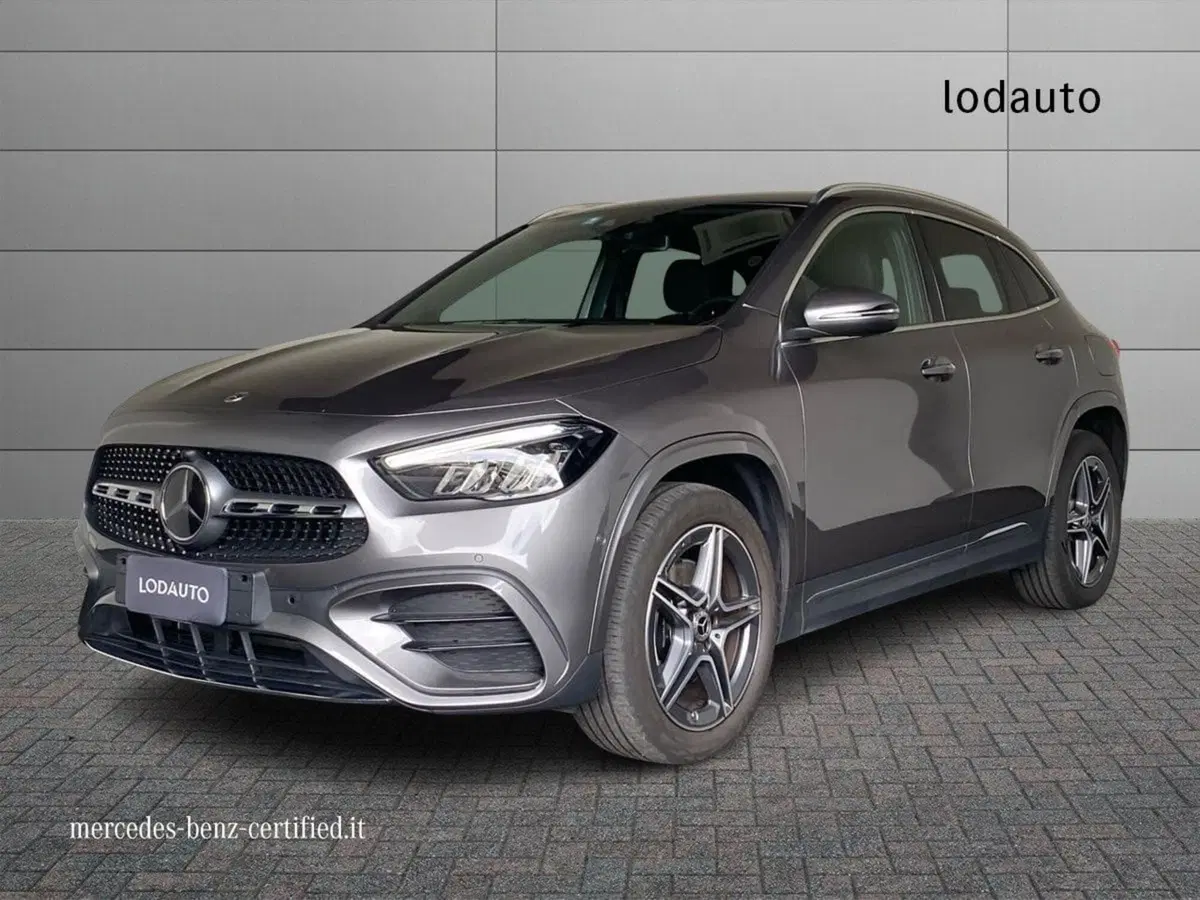 Mercedes-Benz GLA SUV usata a Bergamo