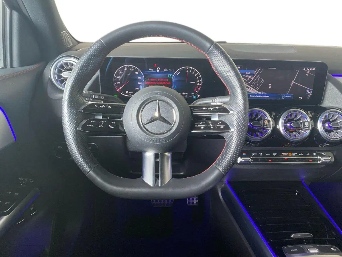 Mercedes-Benz GLA SUV usata a Bergamo (8)