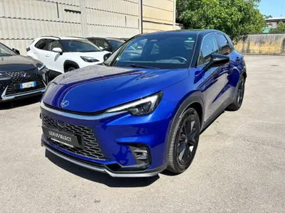 Lexus LBX 1.5 hybrid Cool 2wd del 2024 usata a Modena