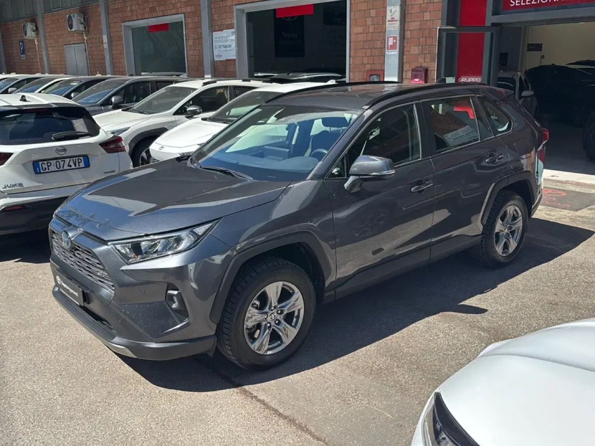 Toyota Rav4 usata a Bologna (3)