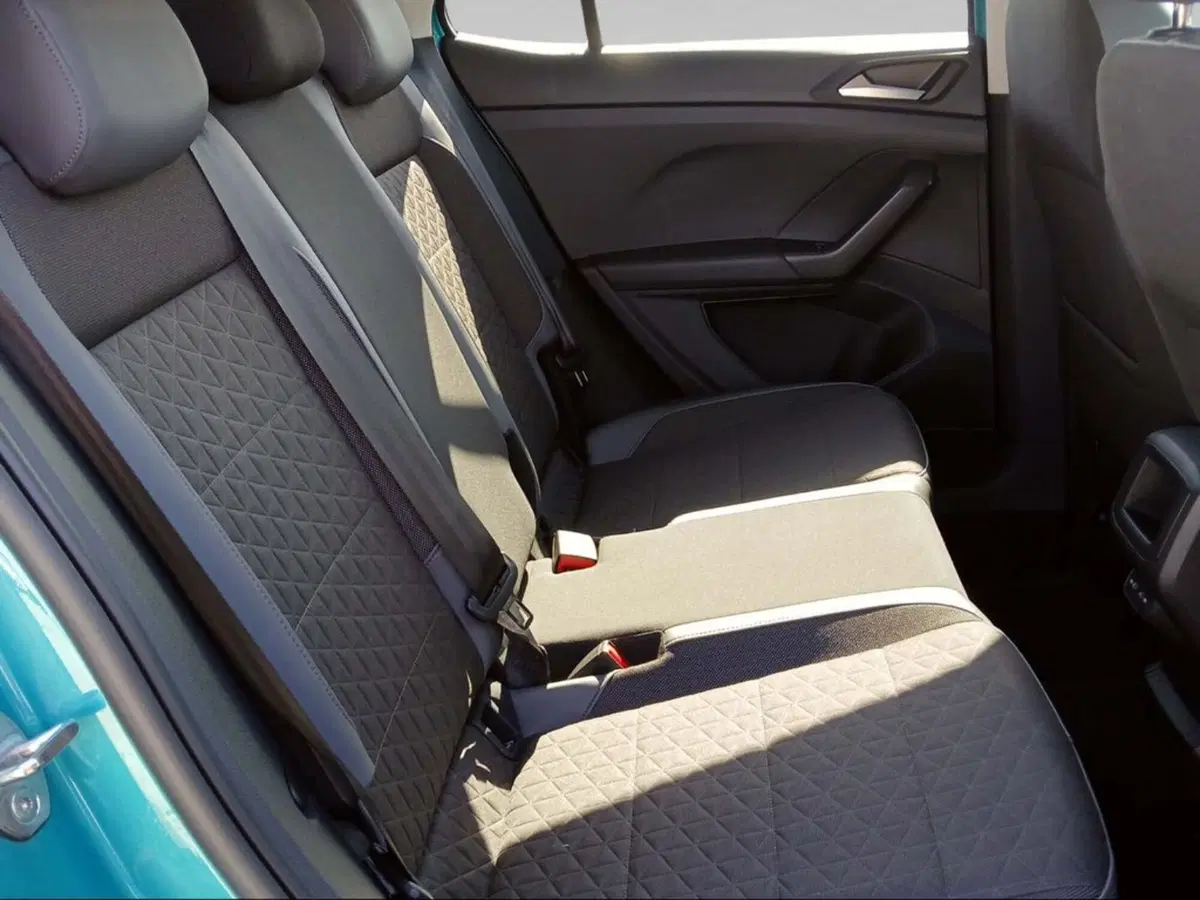 Volkswagen T-Cross usata a Livorno (11)