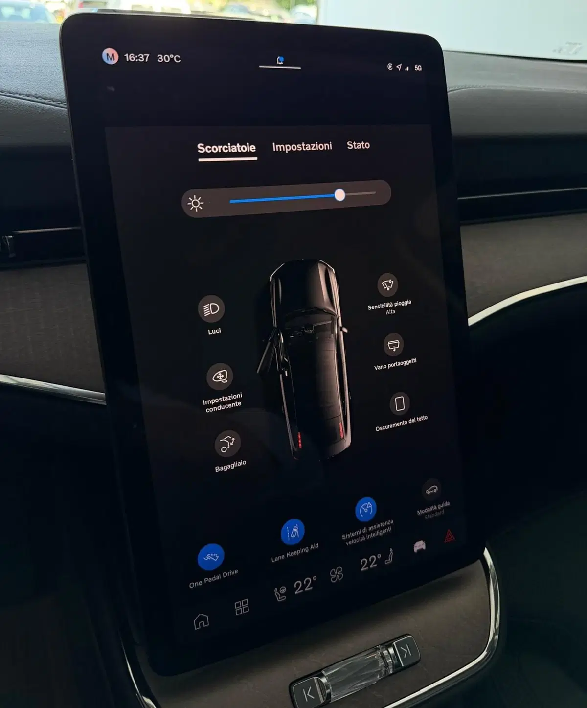 Volvo ES90 usata a Parma (20)
