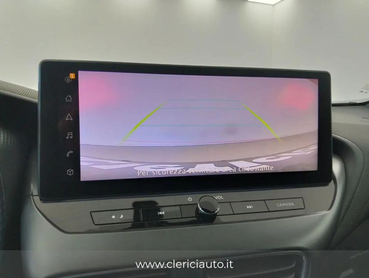 Nissan Juke nuova a Como (13)