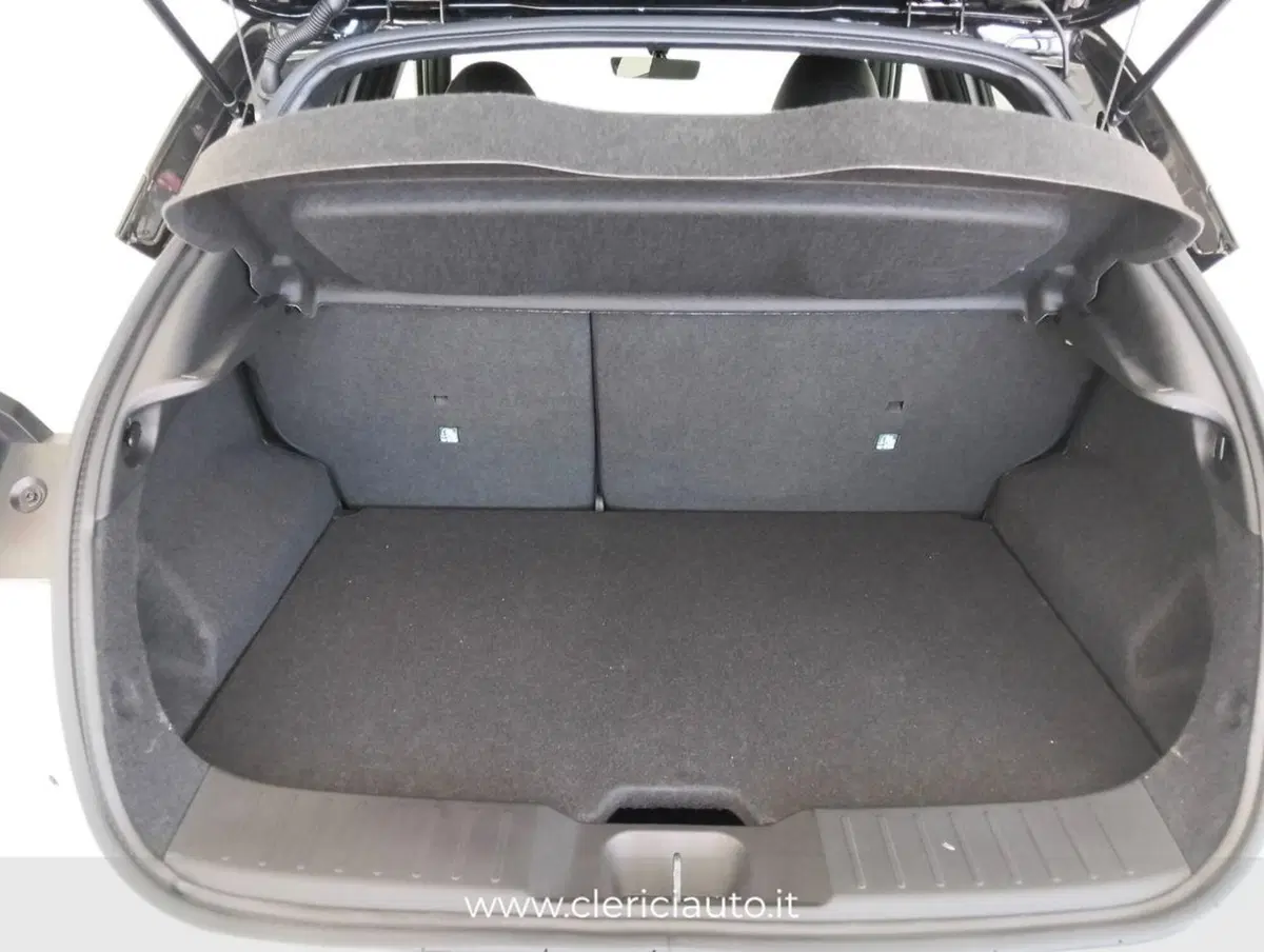 Nissan Juke nuova a Como (15)