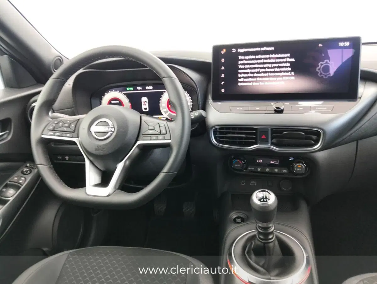 Nissan Juke nuova a Como (10)