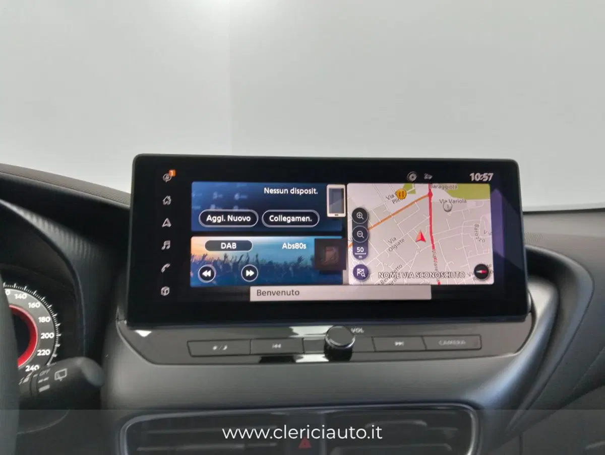 Nissan Juke nuova a Como (12)